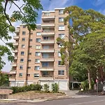 Cre31 - Renovated 1 Bedroom Unit - Cremorne