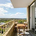 Cre31 - Renovated 1 Bedroom Unit - Cremorne